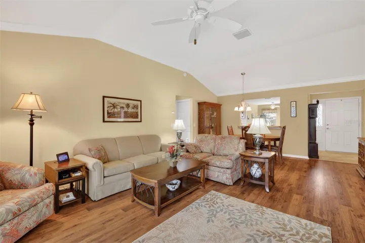 Great Room pic 1