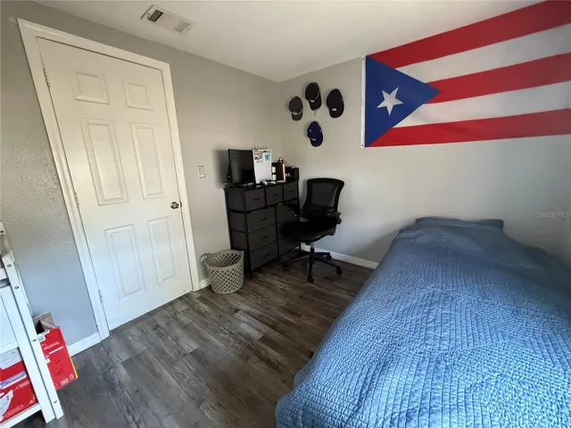 Bed2