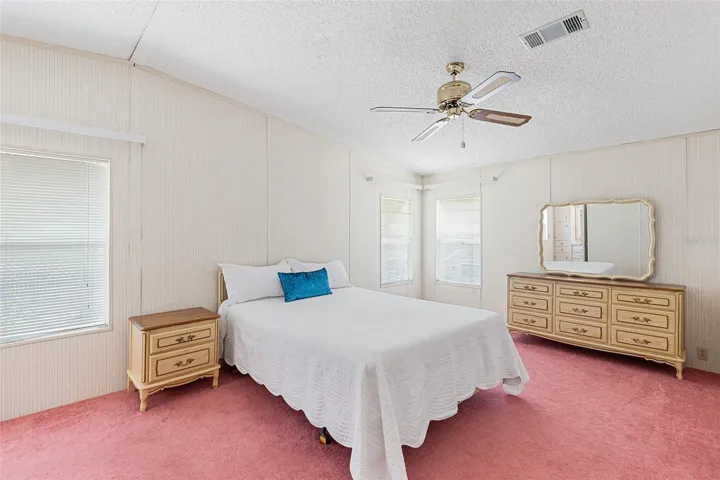 PRIMARY BEDROOM SUITE