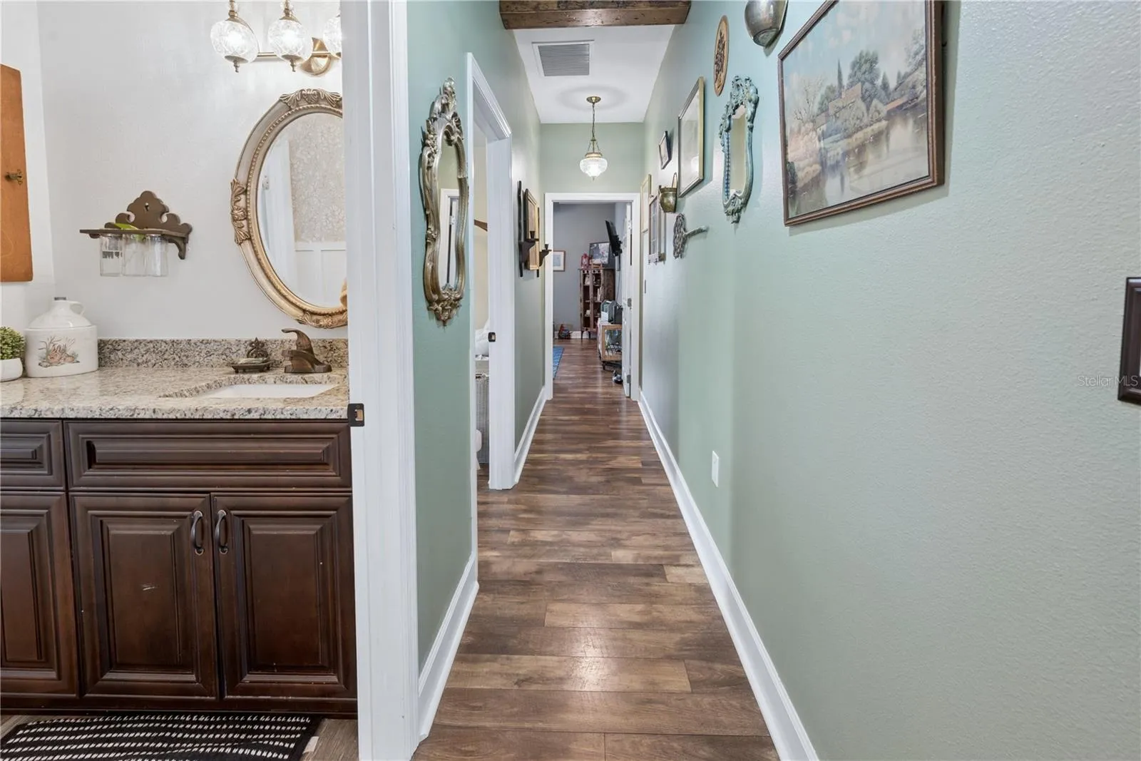 hall way to bedrooms