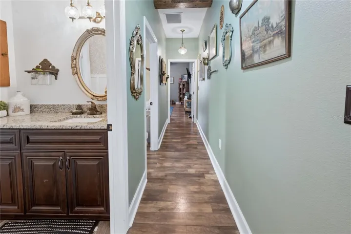 hall way to bedrooms
