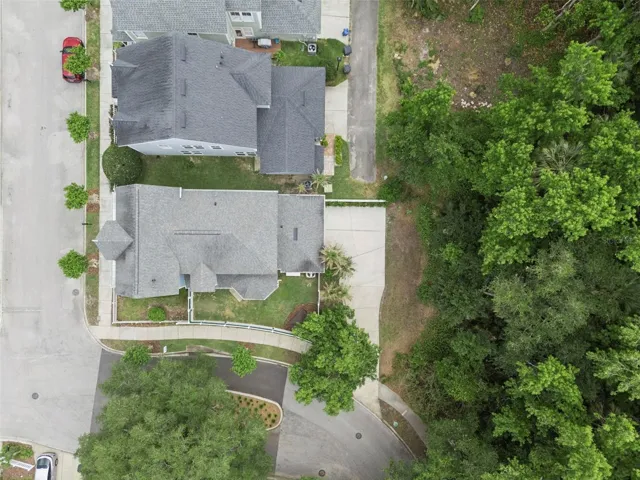 Corner lot with driveway.  With no alley and abundant parking by comparison.
