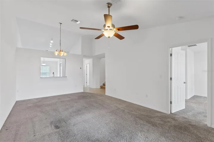 Living/Dining area
