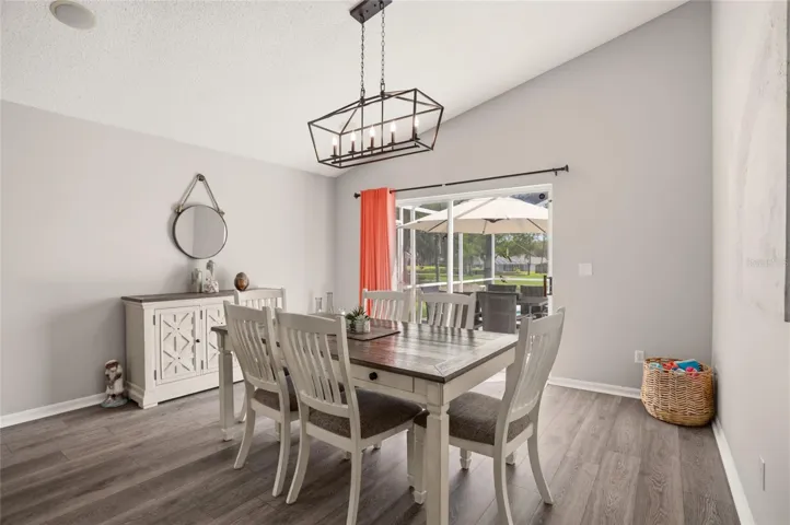 Dining room/ out to pool