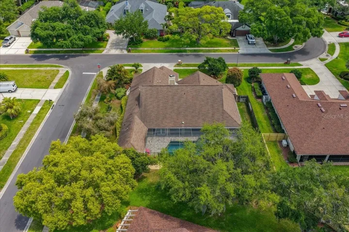 OVERSIZED CORNER LOT!