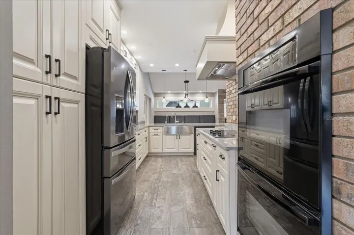 UNBELIEVABLE DESIGN IN THE KITCHEN!