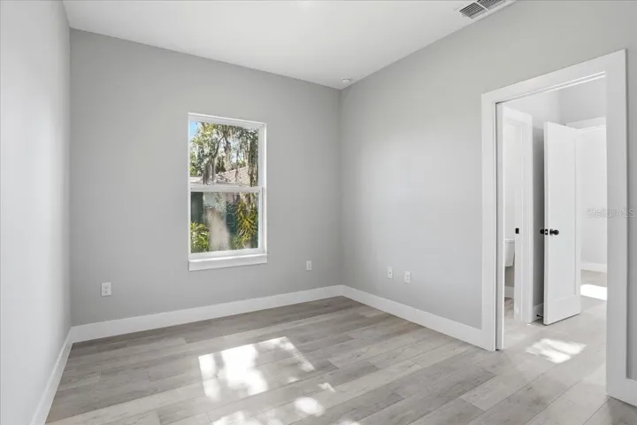 Bedroom #1