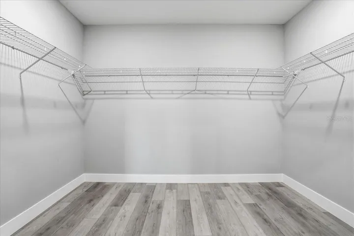 Walk-in closet