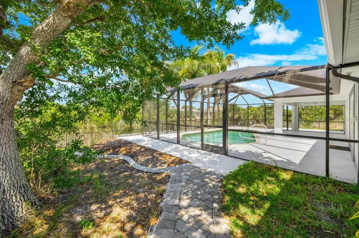 Decorative Paver Walkway Path