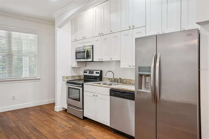 1820 Montana Kitchen