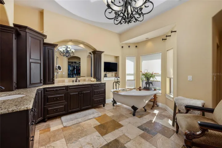 Master EnSuite Bath