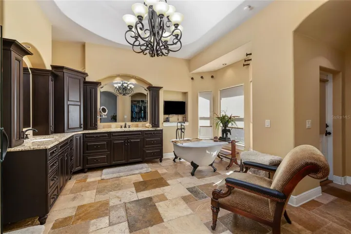 Master EnSuite Bath