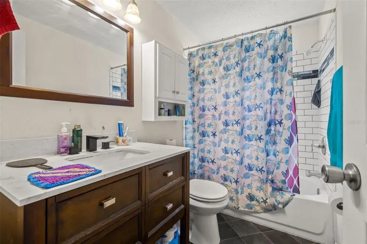 5933 Bathroom