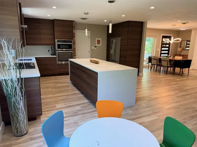 Waterfall kitchen island