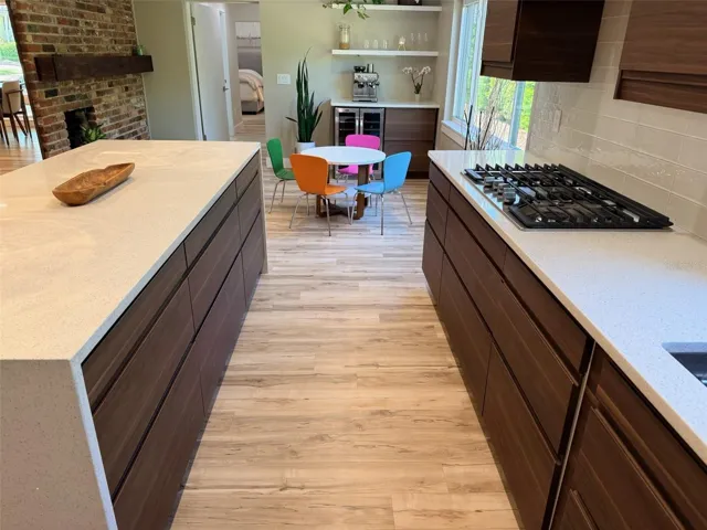 Pass through in kitchen