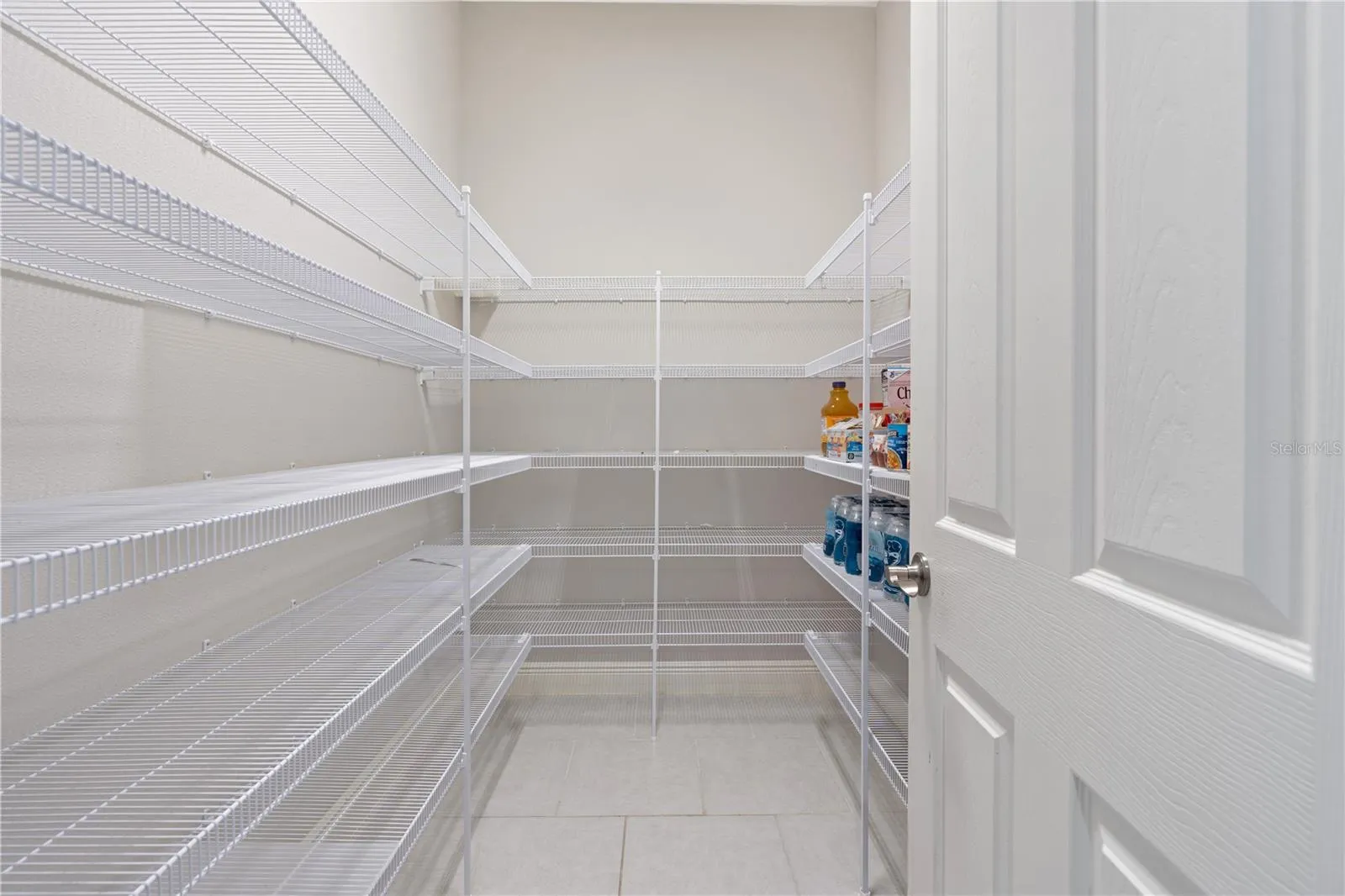 walk in pantry