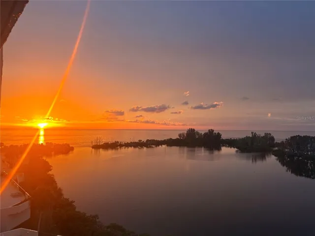 1170