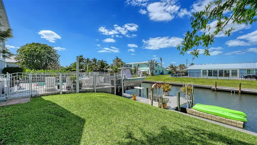 Floating dock for kayaks