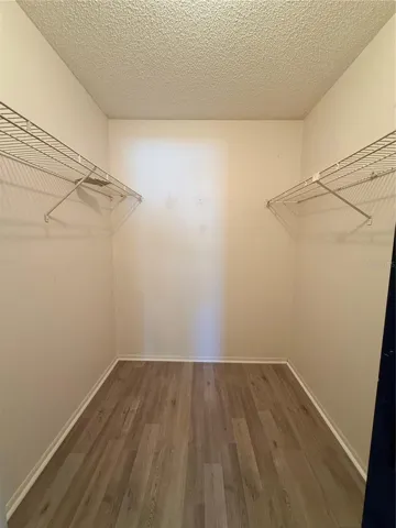 Walk in Closet