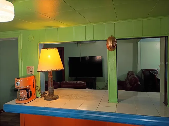1170