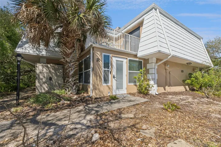 Beachside Townhome Two Bedroom/Two and a half Bath, Sun Room/Flex Room and Balcony