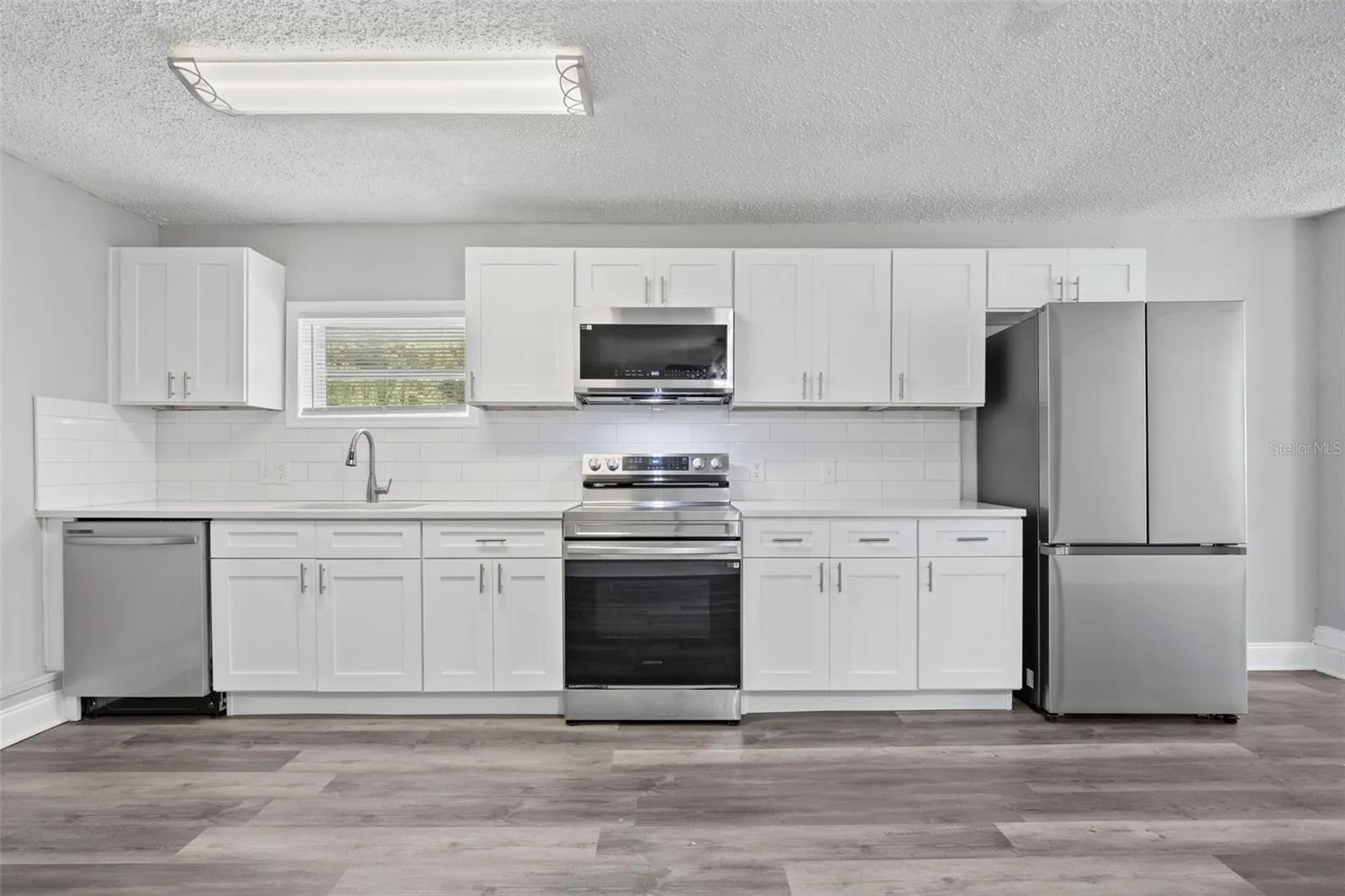 5045 Kitchen