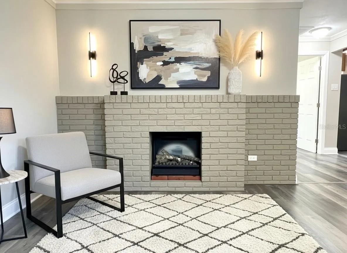 5039 Living Room