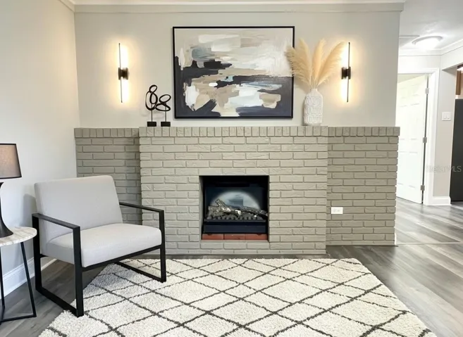 5039 Living Room