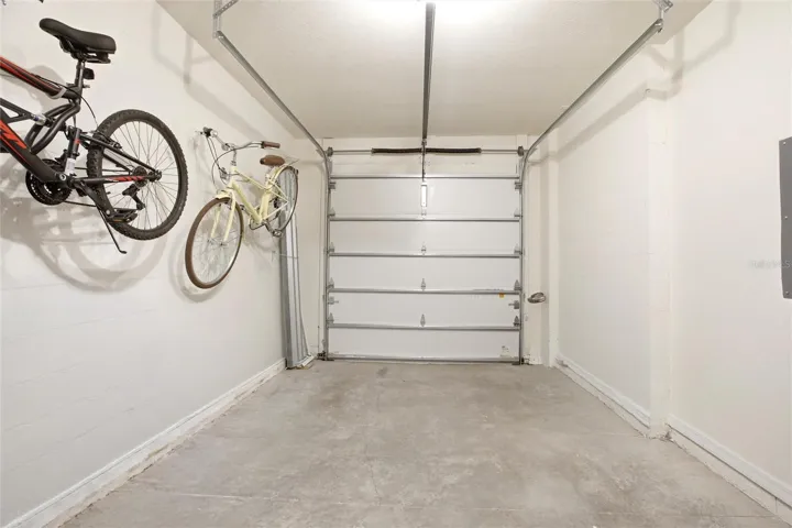 Full Car Garage