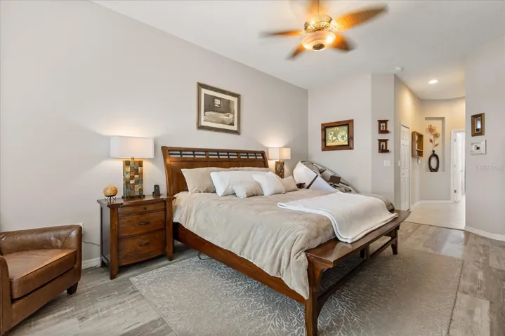 Oversized primary suite with double walk in closets - oversized bathroom - en suite office