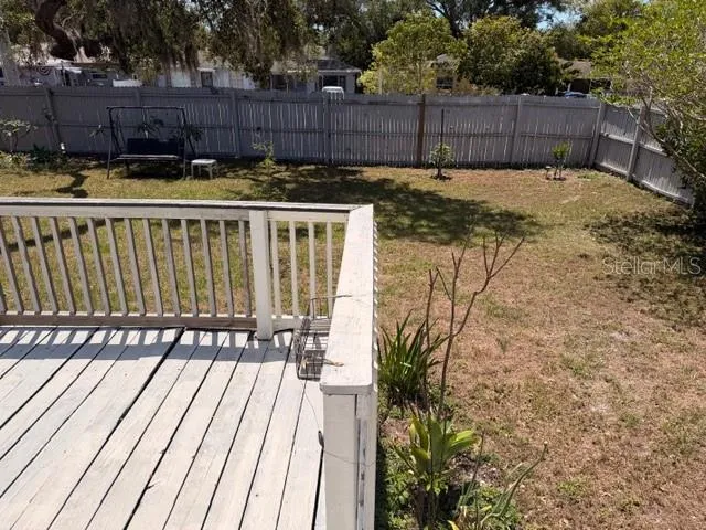 Spacious back yard!