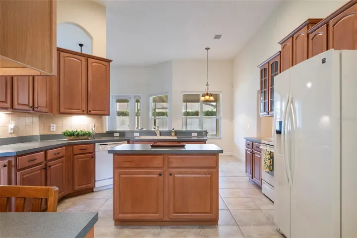 Oversized Kitchen