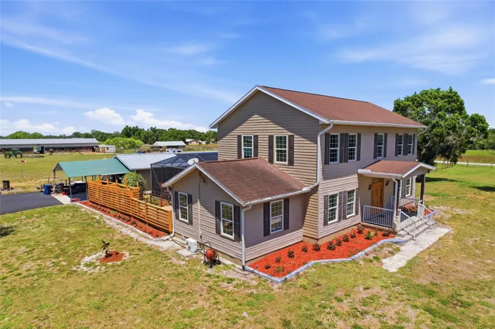 Opportunities like this—nearly 7 acres with no HOA—are increasingly hard to find in Parrish