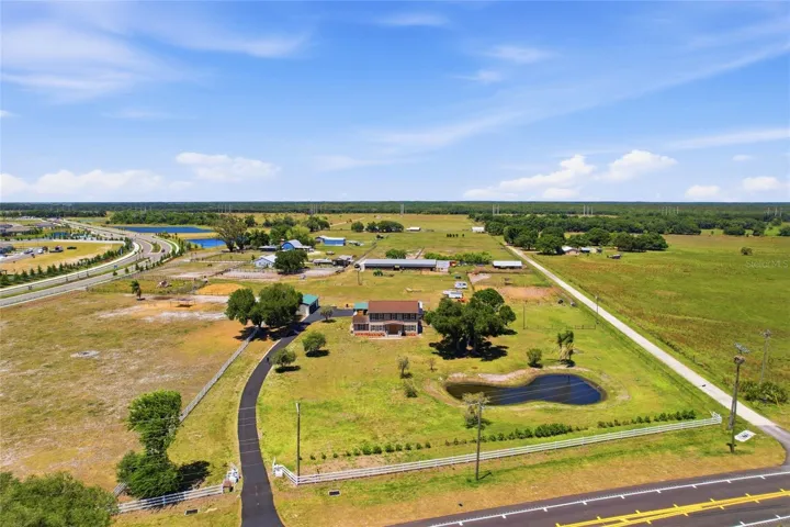 Nearly 7 acres of private, usable land with no HOA or CDD restrictions