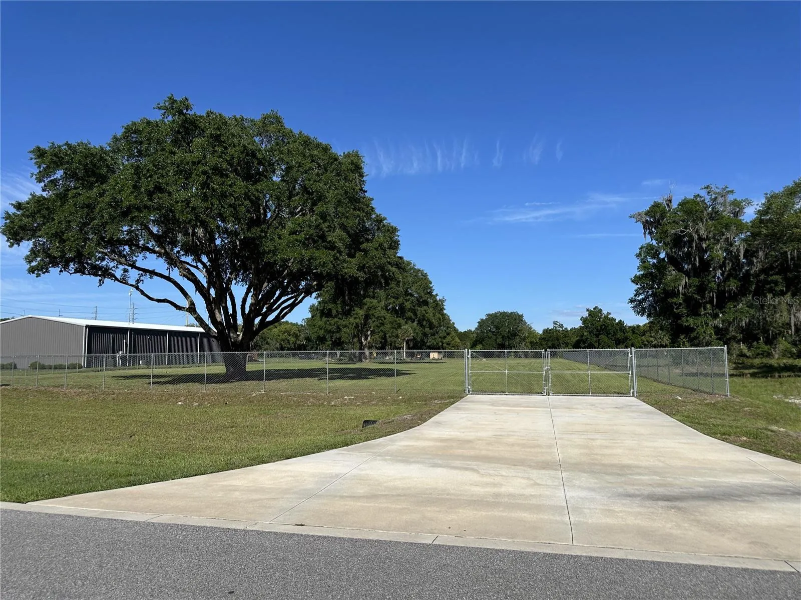 Large Concrete Apron W/ Double gate