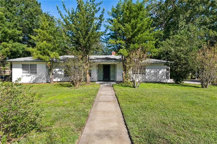 Welcome to 606 Briarcliffe St!