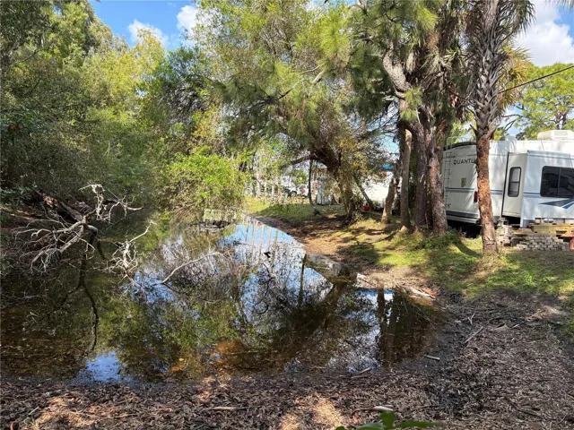 Pond to CreekMore Mobile Homes