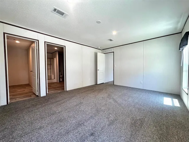 Spacious Closet and in-suite bath