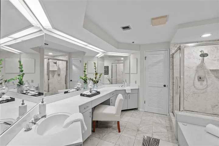 Primary bath