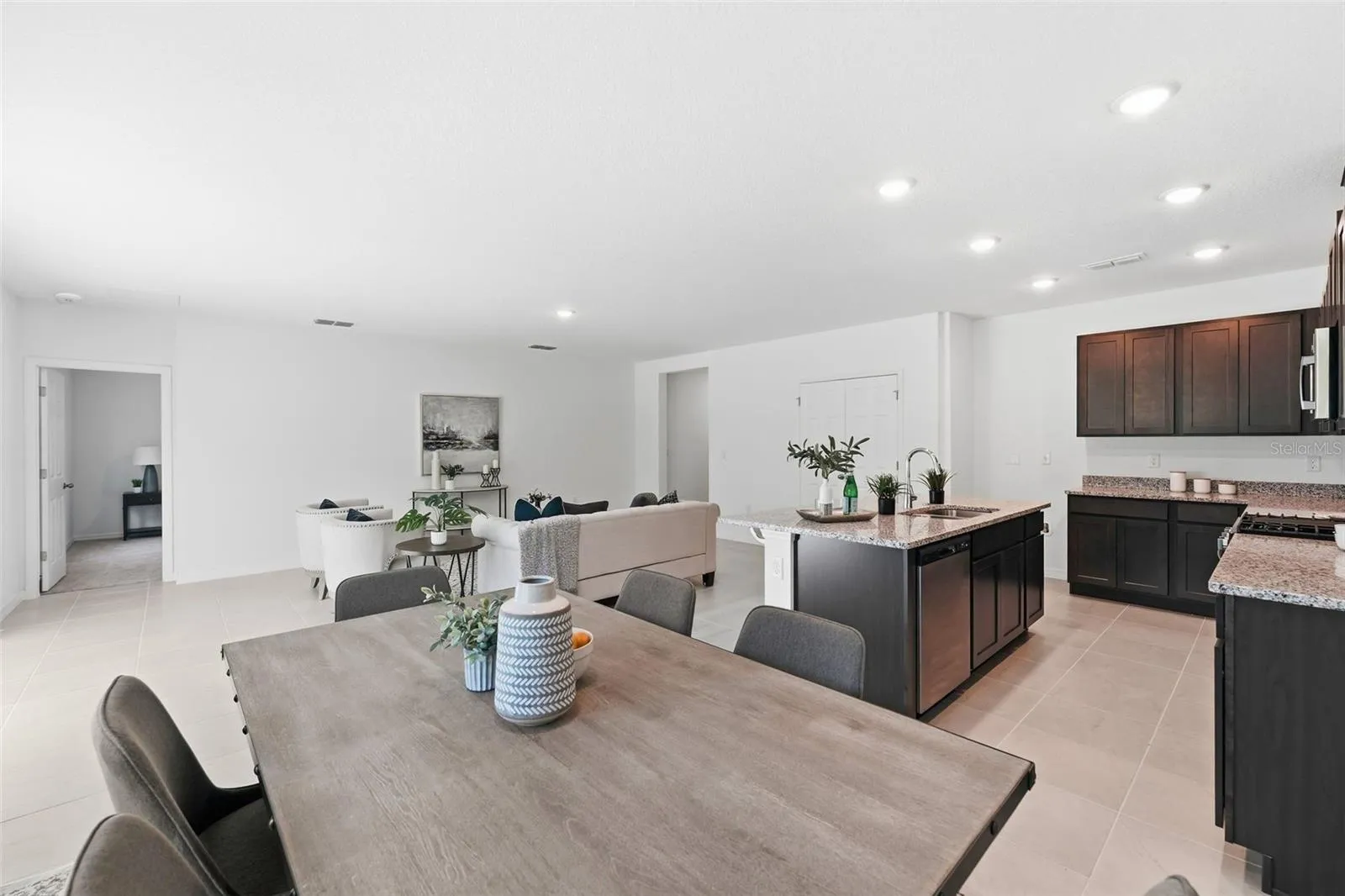 Kitchen & Great Room