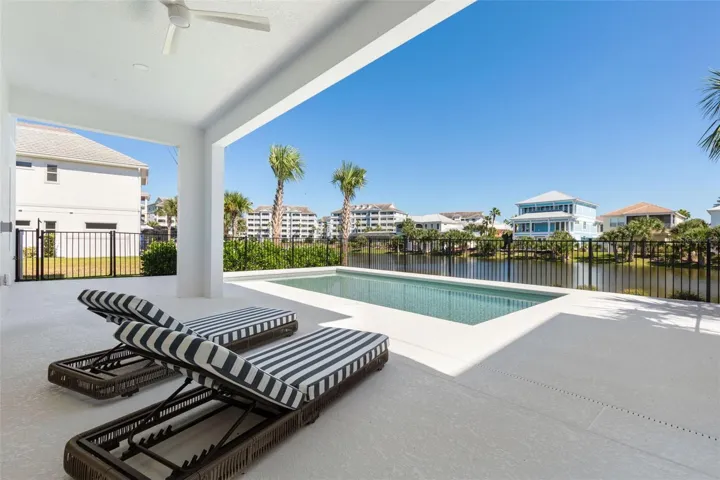 Private Pool &amp; Patio with Water Views