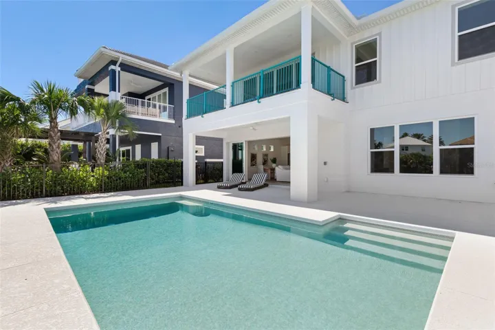 Private Pool &amp; Patio with Water Views