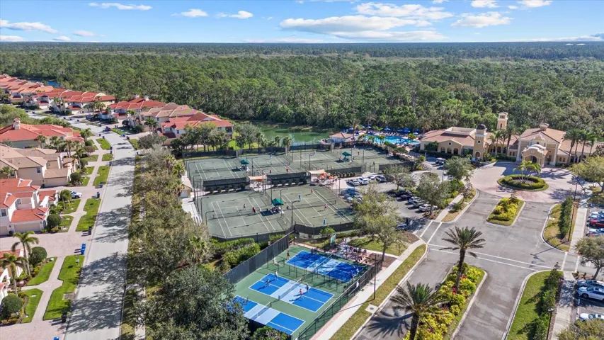 Pickleball and Tennis Courts