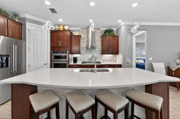 Eating space in kitchen
