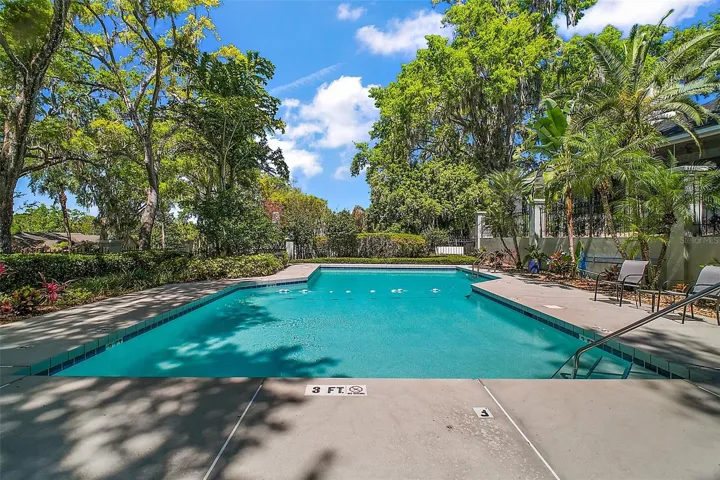 Community Pool (heated)