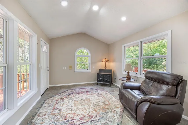 Sitting room/office adjacent to family room