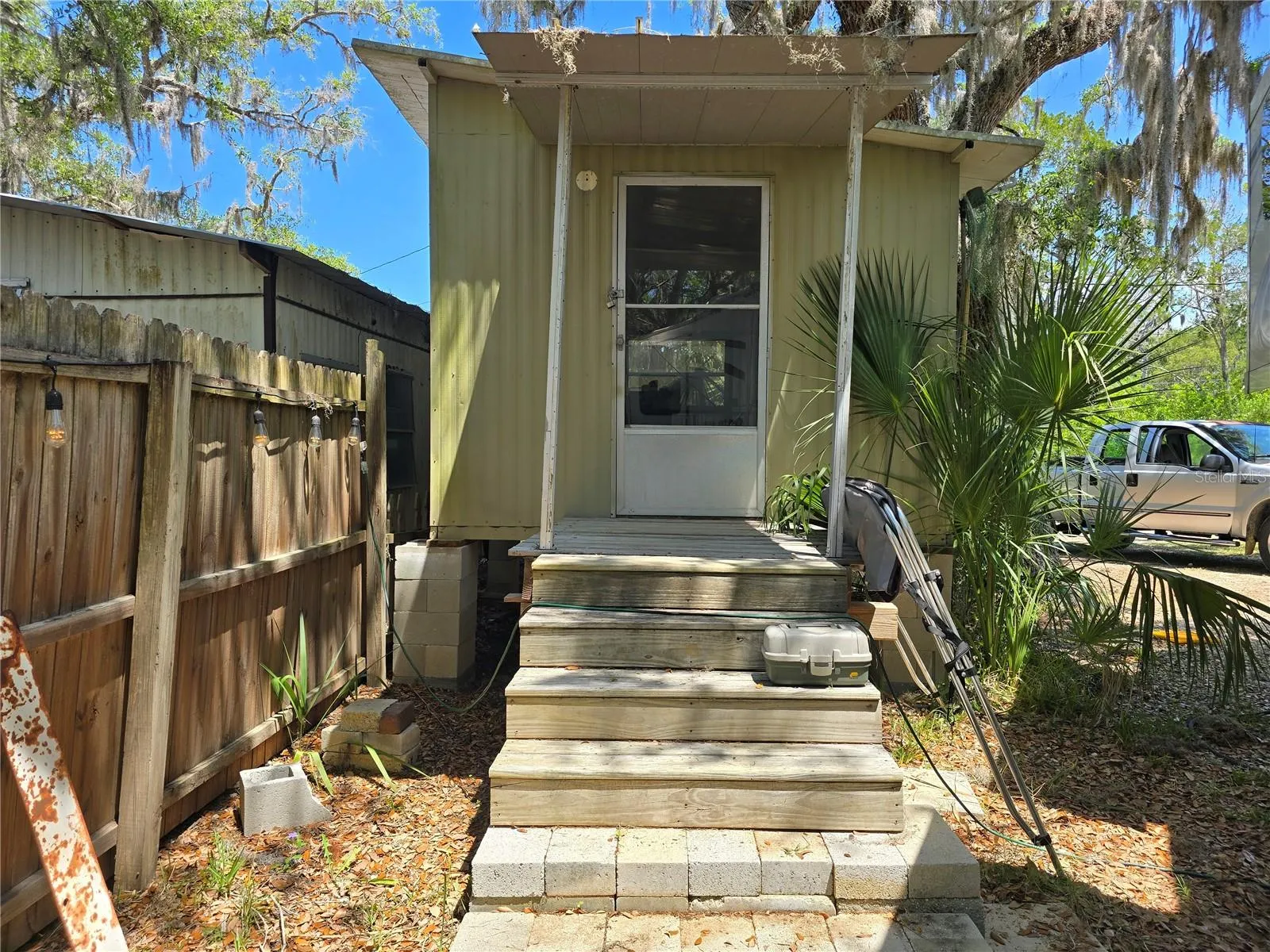 Detached shed