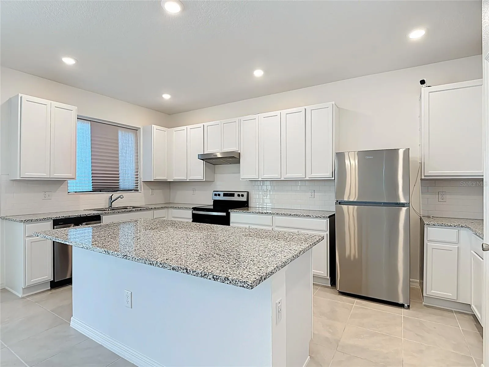 All appliances included on sale