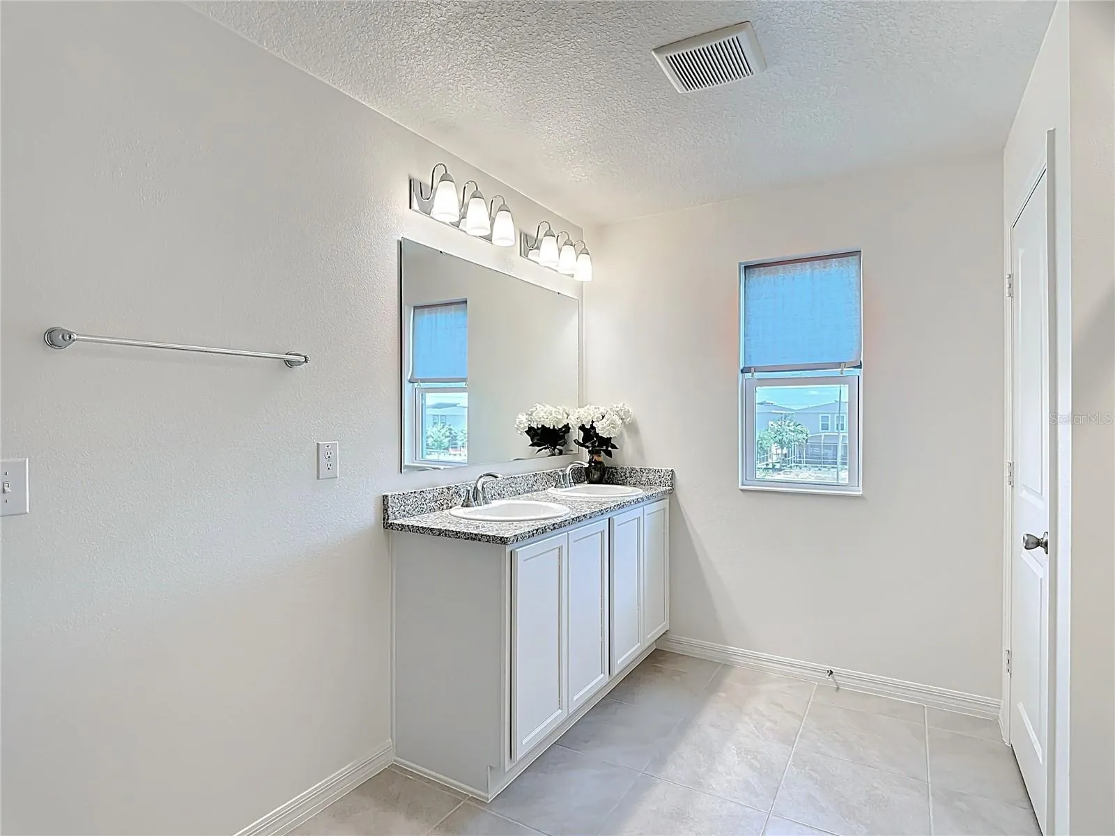 Owner's suite bathroom second floor