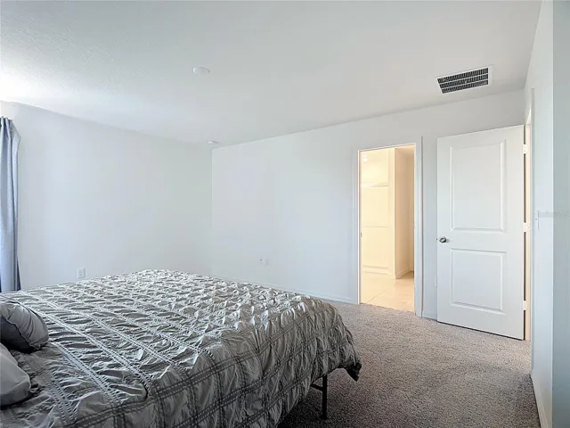 Owner's suite with private owner's bathroom